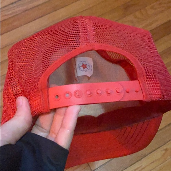 Vintage Red Cap - Picture 3 of 3